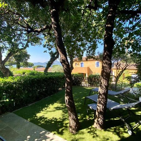 סן טרופז Villa Vue Mer Donnant Sur Le Golfe De St Tropez, 2 Chambres, 6 Pers, Piscine Commune מראה חיצוני תמונה